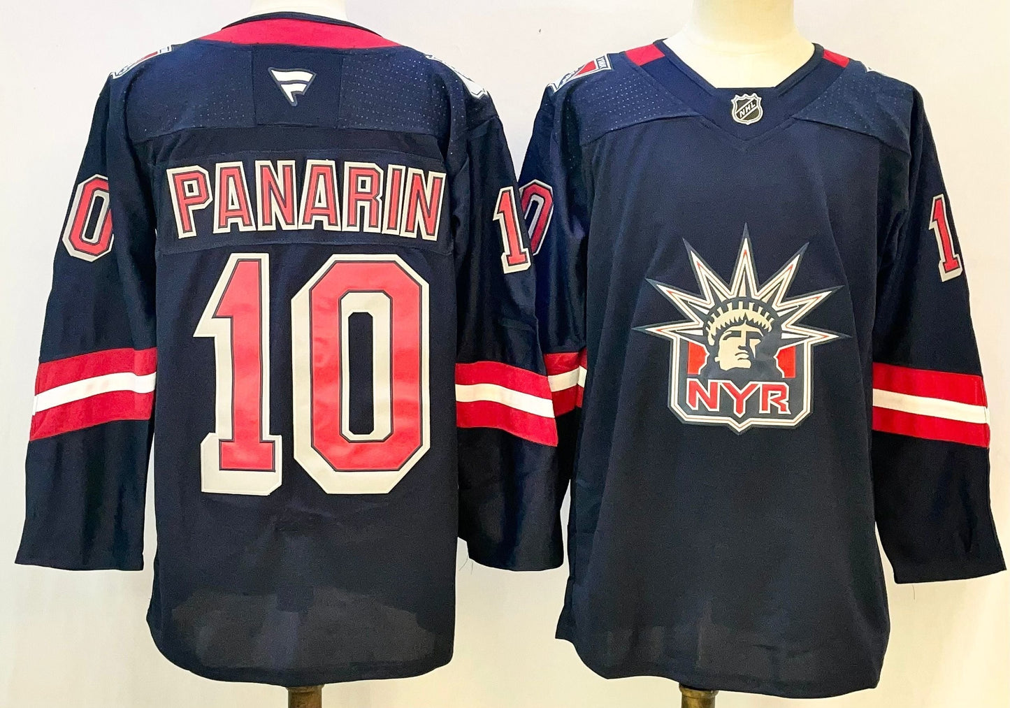 Men's New York Rangers Artemi Panarin #10 Fanatics Navy Breakaway Player Jersey